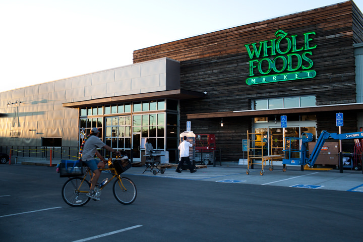 How to Sell to Whole Foods & Become a Whole Foods Vendor