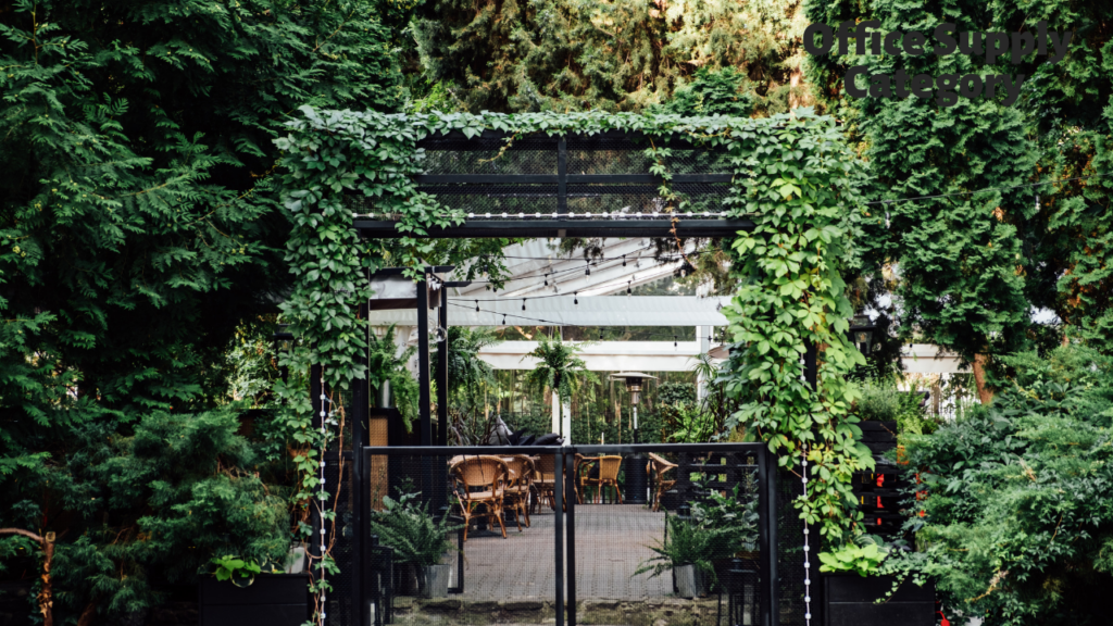 Building and Garden Supply Stores